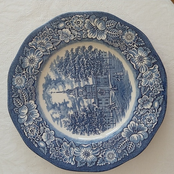 Vintage Liberty dependence Hall transferware ironstone blue and white 10" plate - Picture 1 of 7